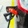ガソリン価格に一喜一憂。エコドライブやセルフスタンドなど活用し料金を節約する方法